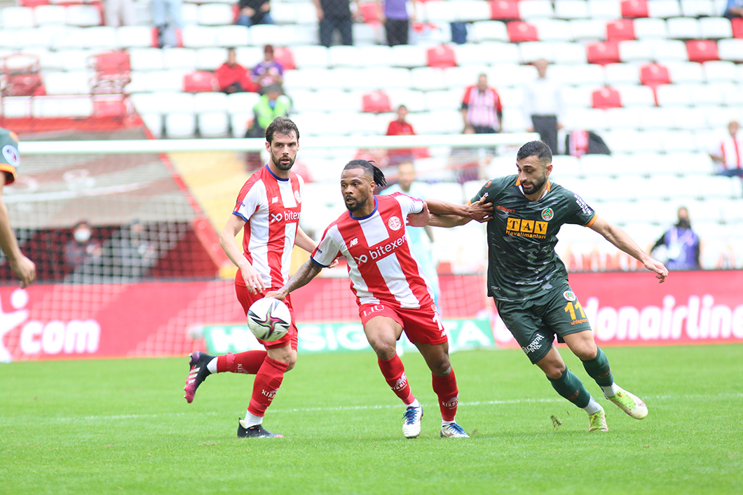 Nhận định soi kèo Antalyaspor vs Alanyaspor lúc 20h00 ngày 28/3/2025