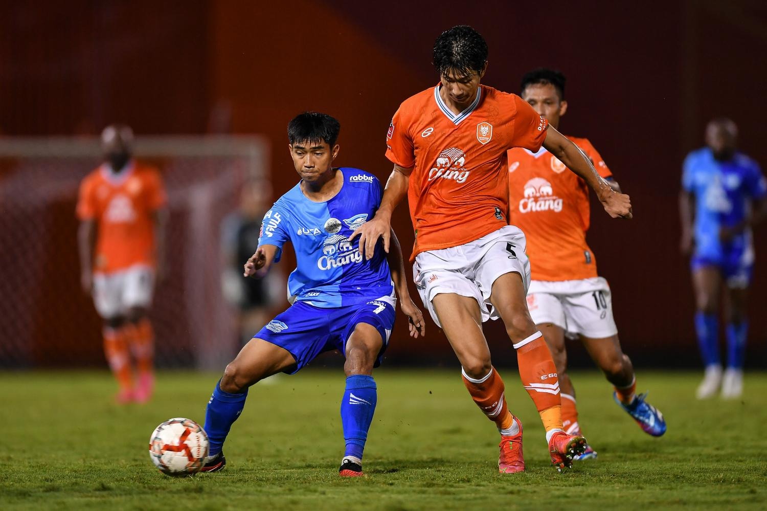 Nhận định soi kèo Nakhon Pathom United vs Ratchaburi lúc 18h00 ngày 30/4/2025